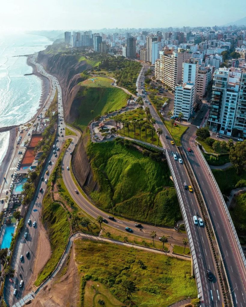 Lima's Coastal Beauty