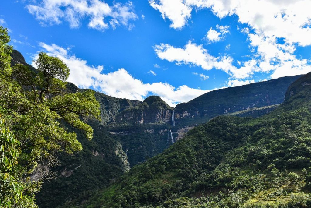 zona montañosa de la selva peruana