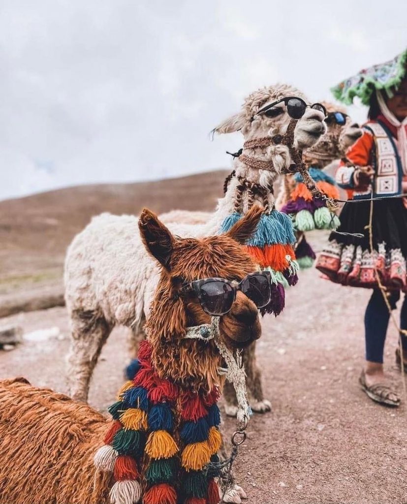 Motaña de Colores en Perú