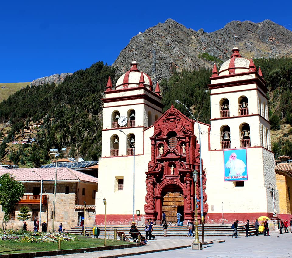 Plaza de armas de la ciudad de Huancavelica