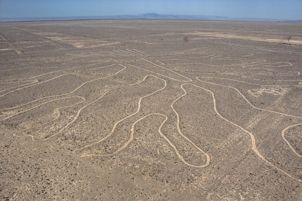 Las Lineas de Nazca, en el desierto de Ica