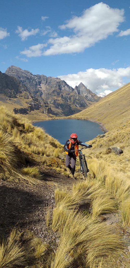 Ciclismo de alta montaña en Perú
