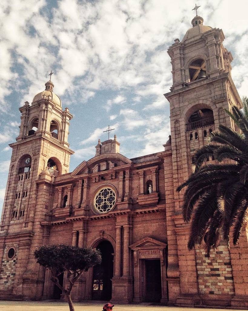 Catedral de la ciudad de Tacna