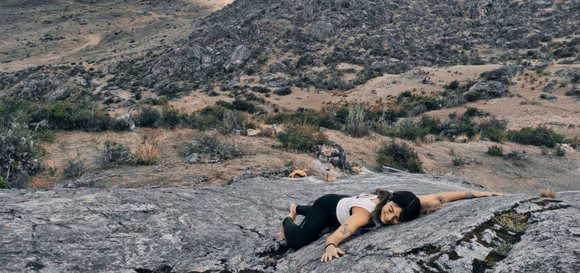 Yoga en las montañas de Perú