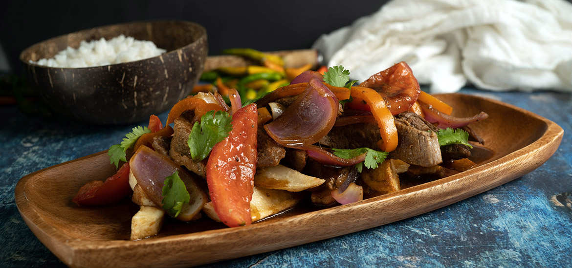 Lomo saltado