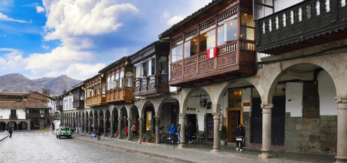 Balcones coloniales de Cusco