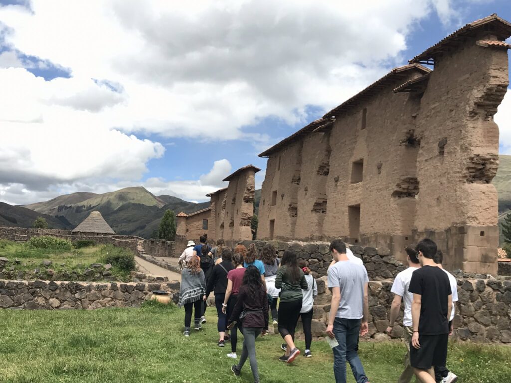 Turismo en Raqchi