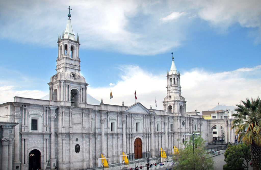 Fachada de la catedral de Arequipa