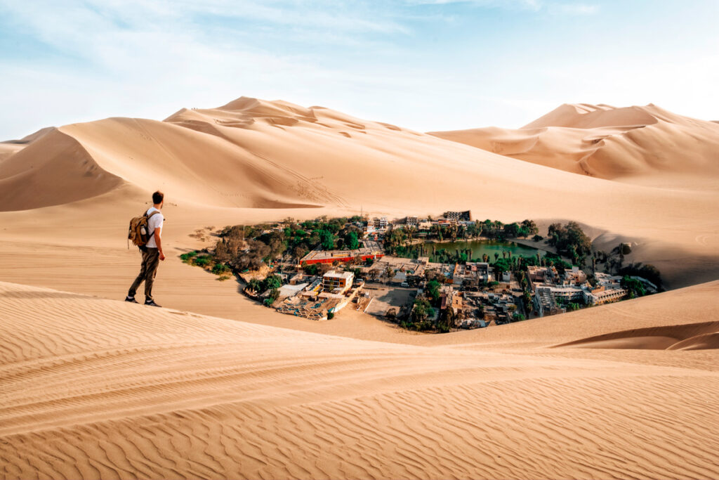 Visita el Oasis Huacachina