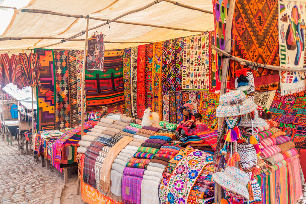 Artesanias de Pisac, en el valle sagrado de los Incas