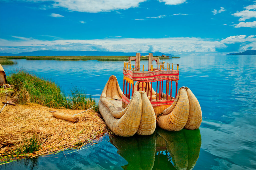 Visita el lago titicaca en Perú