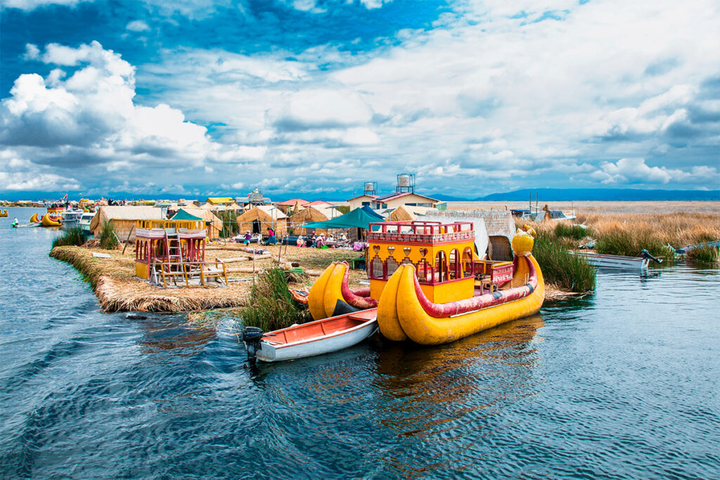 Islas flotantes de los uros