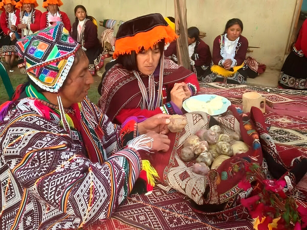 Talleres de Tejido en Chahuaytire