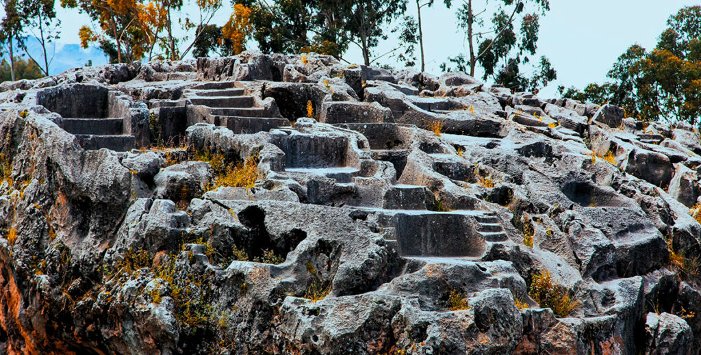 Huaca sagrada de Q'enqo