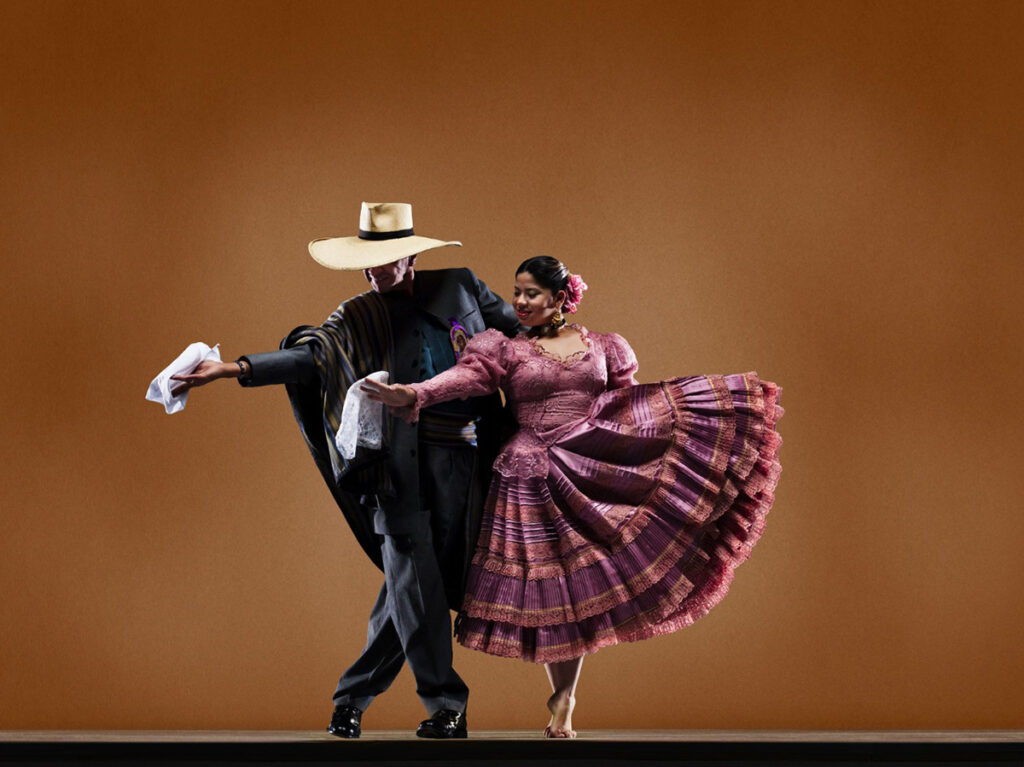 marinera peruana, una danza de raíces prehispánicas que refleja la diversidad del país