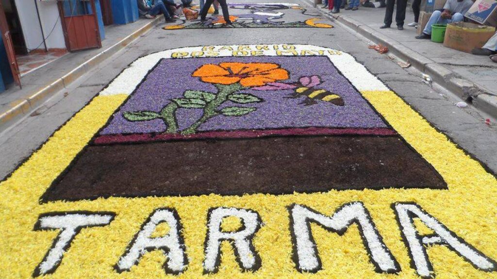 Alfombras de flores de tarma en el departamento de Junín