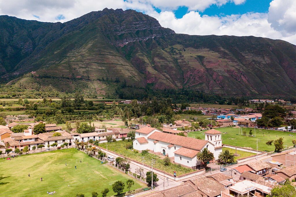 Pueblo de Yucay en el Valle Sagrado de Los Incas