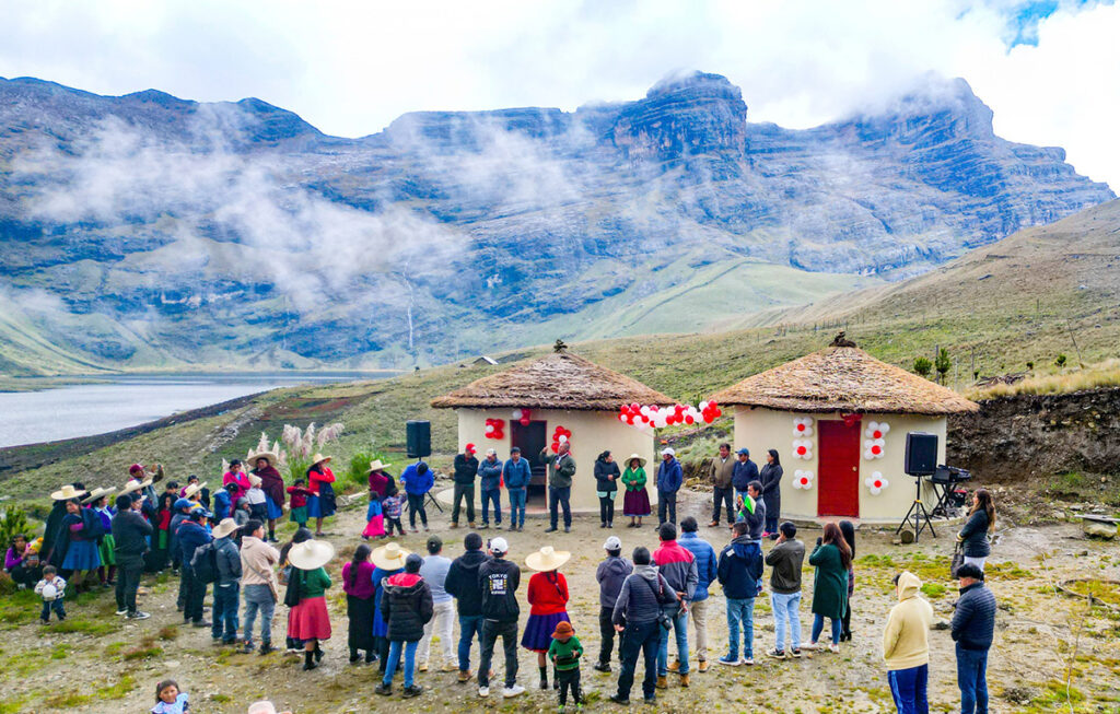 Inauguración de hospedajes rurales para turistas en Huamachuco, región La Libertad, Perú